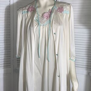 Vintage Lorraine Cream Pastel Floral Peignoir Nightgown Two Piece Set S/M